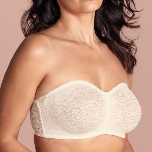 The Ultimate Guide to Finding the Perfect Strapless Bra: Understanding the Differences in Sizing